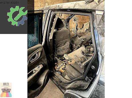 Renault Kadjar Kapı Fitili çıkma parça