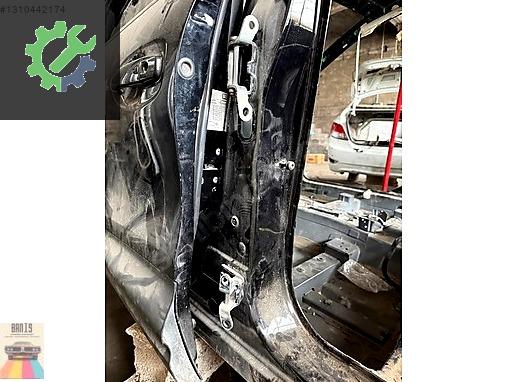 Renault Kadjar Kapı Menteşesi çıkma parça