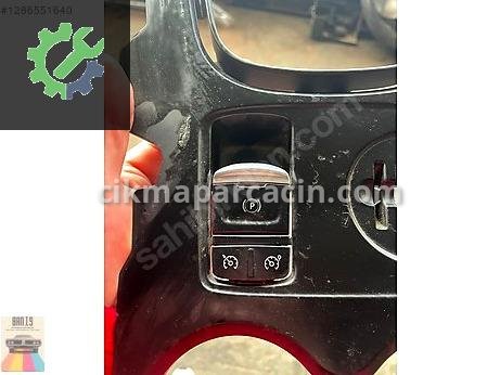 Renault Kadjar Konsol çıkma parça