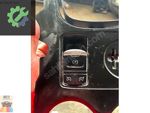 Renault Kadjar Konsol çıkma parça