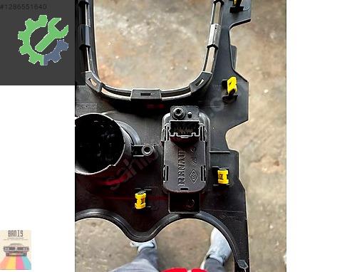 Renault Kadjar Konsol çıkma parça
