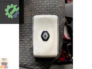 RENAULT KADJAR MEGANE IV ANAHTAR ORİJİNAL