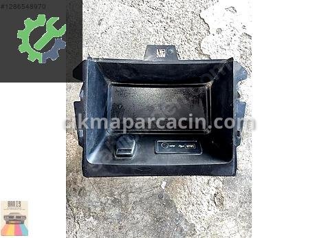 Renault Kadjar Aux - Usb çıkma parça
