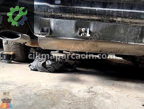 Renault Kadjar Egzoz çıkma parça