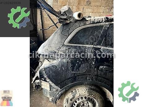 Renault Kadjar Çamurluk (Arka) çıkma parça