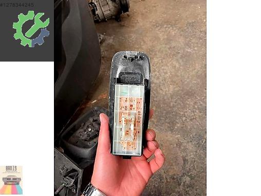 Renault Kadjar Kapı (Ön Sağ) çıkma parça