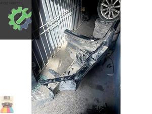 RENAULT KADJAR SAĞ SOL ÇEYREK