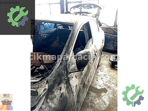 Renault Kadjar Kapı (Ön Sol) çıkma parça