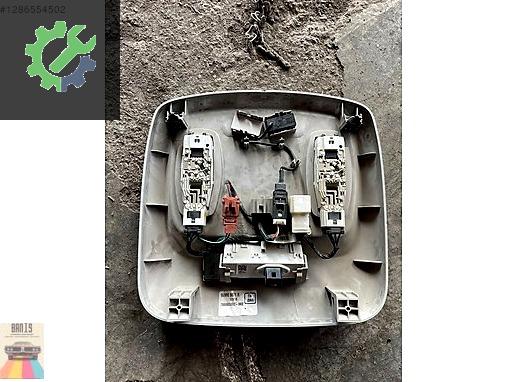 Renault Kadjar Tavan Lambası 969809871R çıkma parça