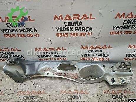Renault Kangoo Çamurluk (Ön) çıkma parça