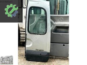 RENAULT KANGO BAGAJ KAPAĞI