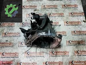 RENAULT KANGO CLİO 4 1.5 DCİ DÜZ ŞANZIMAN ORJİNAL 8200973738 SÖK