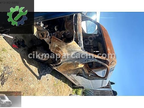 Renault Master Yan Duvar çıkma parça
