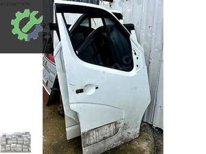 RENAULT MASTER SAĞ ÖN KAPI