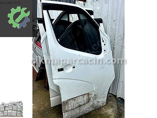 Renault Master Sağ Ön Kapı çıkma parça