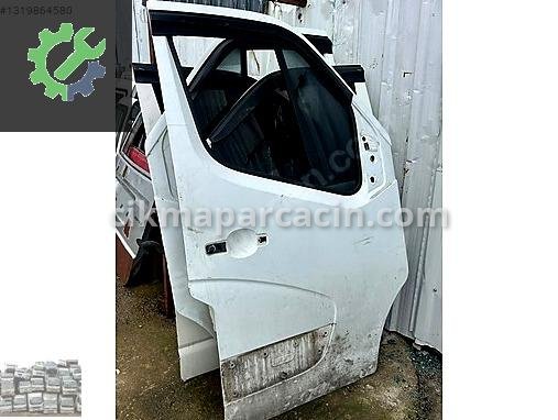 Renault Master Sağ Ön Kapı çıkma parça