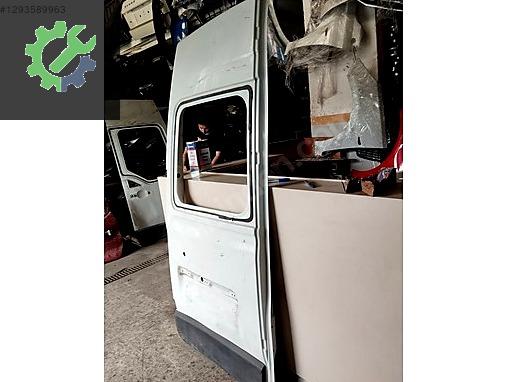 RENAULT MASTER SAĞ SOL BAGAJ KAPAĞI