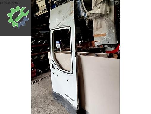 RENAULT MASTER SAĞ SOL BAGAJ KAPAĞI