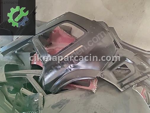 Renault Megane Sol Arka Çamurluk MEGANE2 çıkma parça