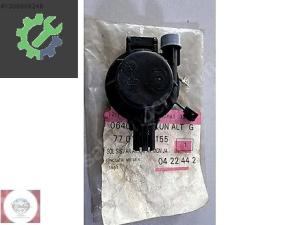 RENAULT MEGANE 1-COUPE SİS FAR ARKA KAPAK ORJİNAL 7701045155 (2. Adet)