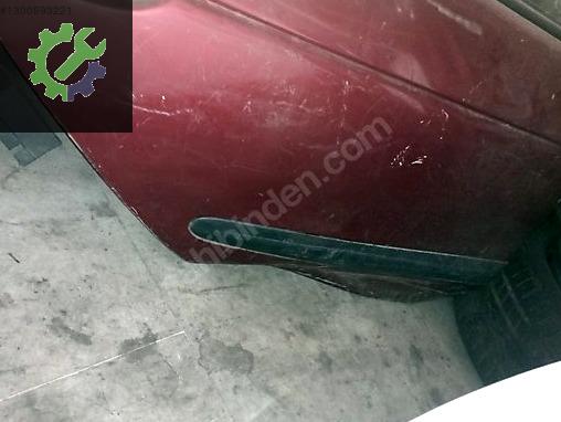 RENAULT MEGANE 1 SAĞ ARKA KAPI DOLU