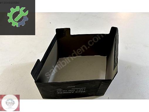 RENAULT MEGANE 2 AKÜ KORUYUCU BAKALİTİ MAİS 8200136012