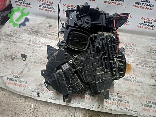 Renault Megane Kalorifer Kutusu çıkma parça