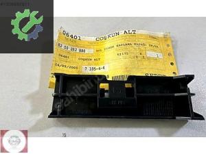 RENAULT MEGANE 2 SOL DİREK KAPLAMA KAPAĞI MAİS 8200262880 (2. Adet)