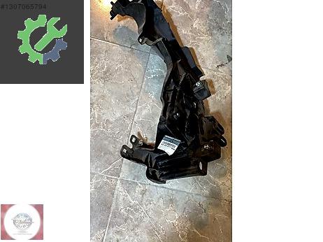 Renault Megane Far Braketi çıkma parça