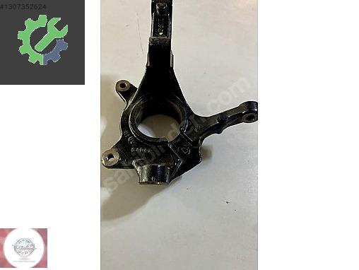 RENAULT MEGANE 3 FLUENCE SAĞ ÖN AKS TAŞIYICI MAİS 400147163R