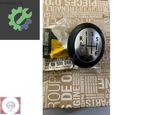 RENAULT MEGANE 3 FLUENCE VİTES TOPUZU MAİS 328650024R