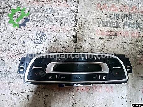 Renault Megane Klima Kontrol Paneli çıkma parça