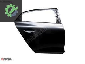 RENAULT MEGANE 4 2015- ARKA KAPI SAĞ SIFIR 821002253R
