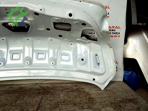 Renault Megane Bagaj Kapağı çıkma parça