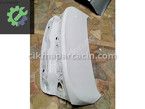 Renault Megane Bagaj Kapağı çıkma parça