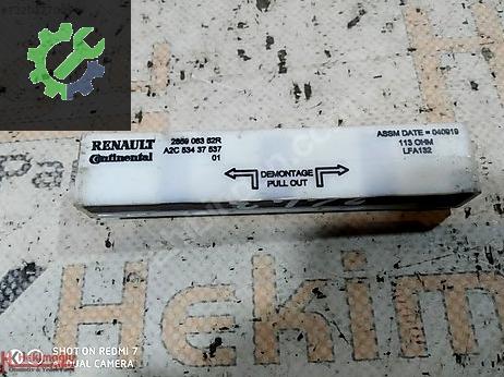 Renault Megane Beyin 37537285 çıkma parça