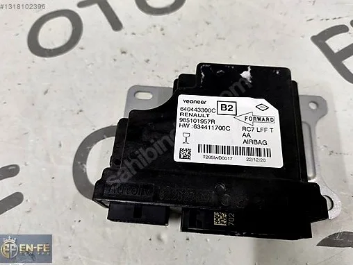 Renault Megane Beyin 640443300B çıkma parça