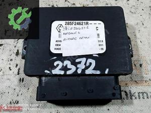 RENAULT MEGANE 4 KADJAR OTOTMATİK PARK FREN BEYNİ 285F24621R