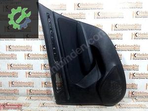 RENAULT MEGANE 4 SAĞ ARKA KAPI DÖŞEMESİ 156140701 829A 04 279R-C