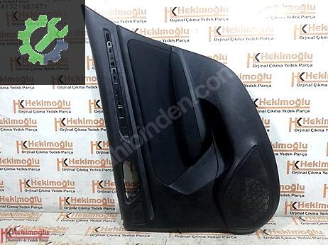 Renault Megane Kapı (Arka Sağ) 156140701 çıkma parça