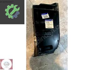 RENAULT MEGANE 4 SAĞ ARKA TABAN STEPNE SACI MAİS 745306660R