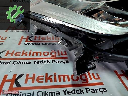 Renault Megane Sağ Ön Far 260102357R çıkma parça