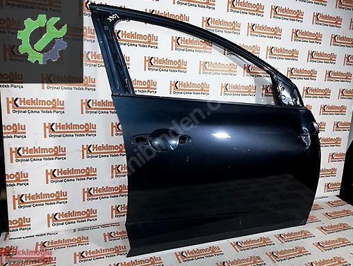 Renault Megane Kapı (Ön Sağ) çıkma parça