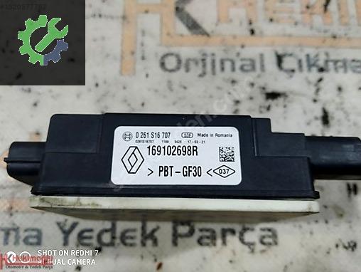 Renault Megane Beyin 169102698R çıkma parça
