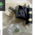 RENAULT MEGANE ARKA TAMPON BRAKETİ SOL MAİS 7700423118