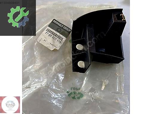 RENAULT MEGANE ARKA TAMPON BRAKETİ SOL MAİS 7700423118
