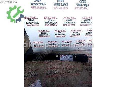 Renault Megane Arka Tampon Tutacağı çıkma parça