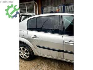 Renault Megan 2 Sağ Arka Kapı Hatasız Orjinal