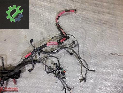 Renault Fluence Elektrik Tesisatı 240117688R çıkma parça