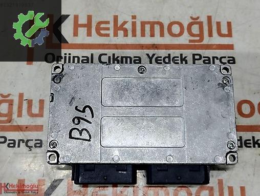 Renault Scenic Beyin 7700102904 çıkma parça